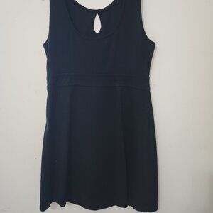 Black Sleeveless Dress w/Keyhole